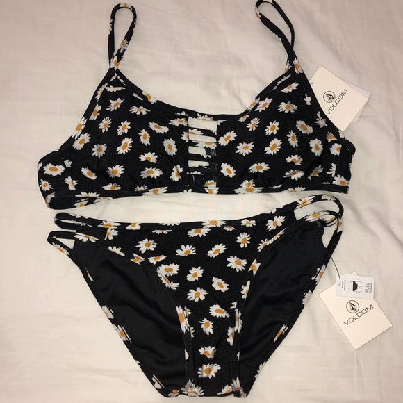 Volcom daisy bikini set - Picture 5 of 5